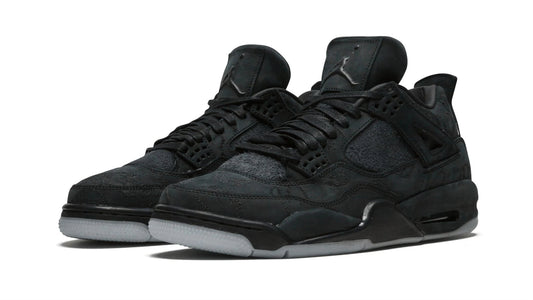 Jor 4 Retro "Kaws - Black"