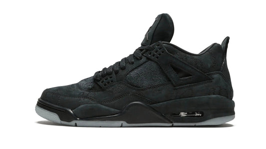 Jor 4 Retro "Kaws - Black"